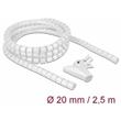 Delock Spirálová hadice se vtahovacím nástrojem 2,5 m x 20 mm, bílá